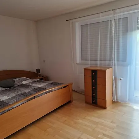 3-zimmer-apartment Mit Balkon & Garten Apartment Baden-Baden